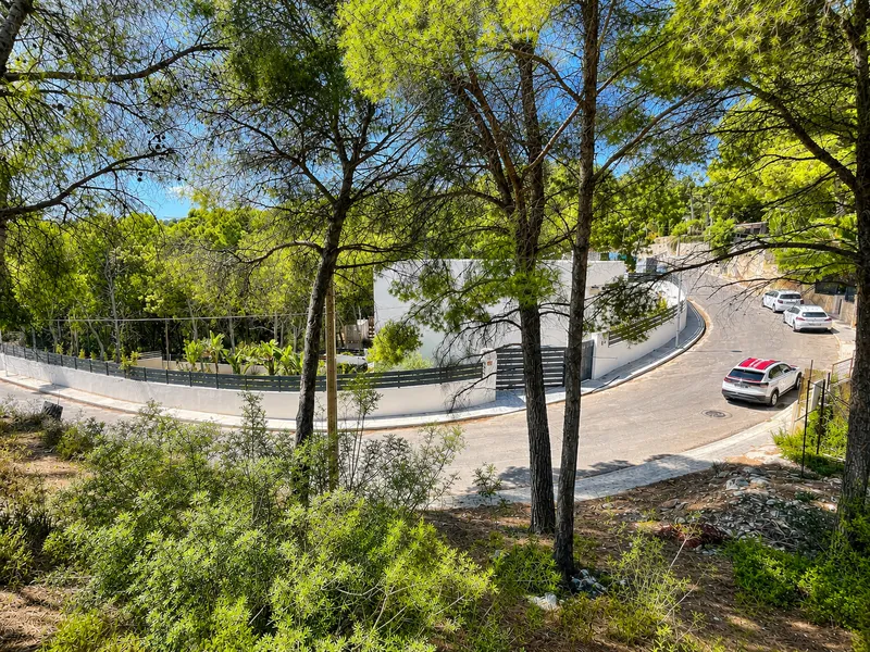 Plot with high investment potential in the prestigious area of Camp de Mar Mas — photo 5
