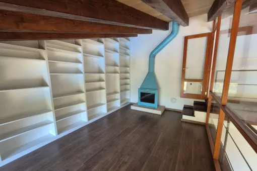 Esporles, idyllic villa in a quiet location with a large pool and far-reaching views — photo 12