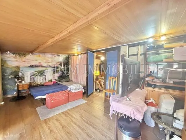 Wohnung mit 3 SZ, großer Terrasse und Tiny House zu kaufen — photo 7