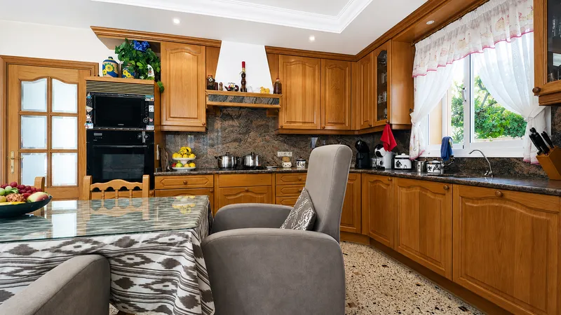 Traditional villa with guest apartment in Santa Ponsa Mas — photo 10
