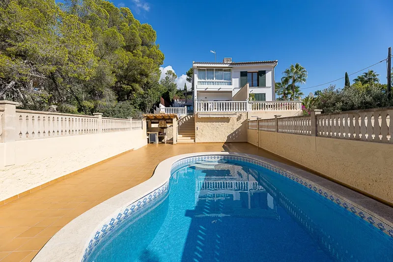 Semi-detached chalet with pool in Costa d'en Blanes – Calvià — photo 2