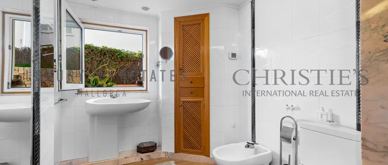Harbor view apartment in Puerto de Andratx with large terraces near the harbour — photo 9