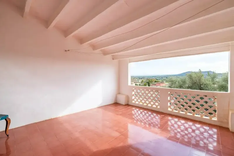 This house for sale in Selva offers a fantastic opportunity to create your dream home in one of the most peaceful and traditional — photo 10