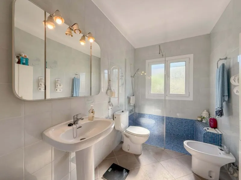 House or detached chalet for sale in Cala Llombards. Ref. Baes-1038 — photo 7