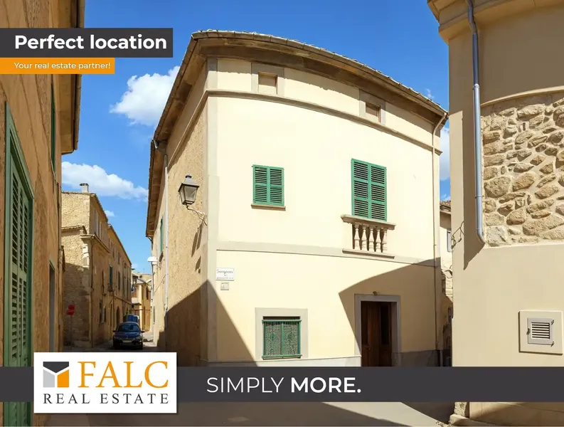 Located in the coveted area of Calvario de Pollença, this charming house offers excellent opportunities for individual renovation — photo 1