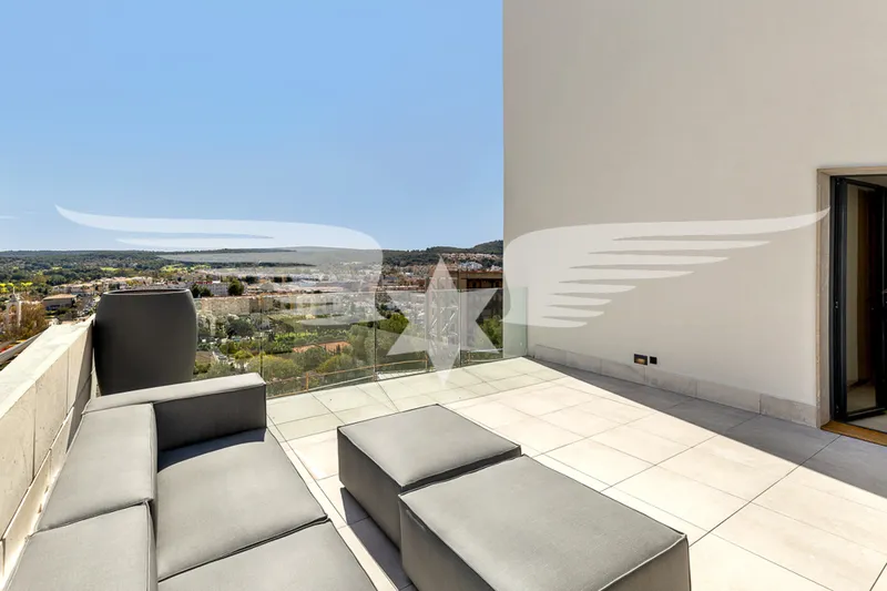 New construction penthouse with large sun terrace — photo 1