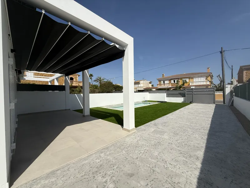 Semi-detached new build chalet in Bahia Grande — photo 2