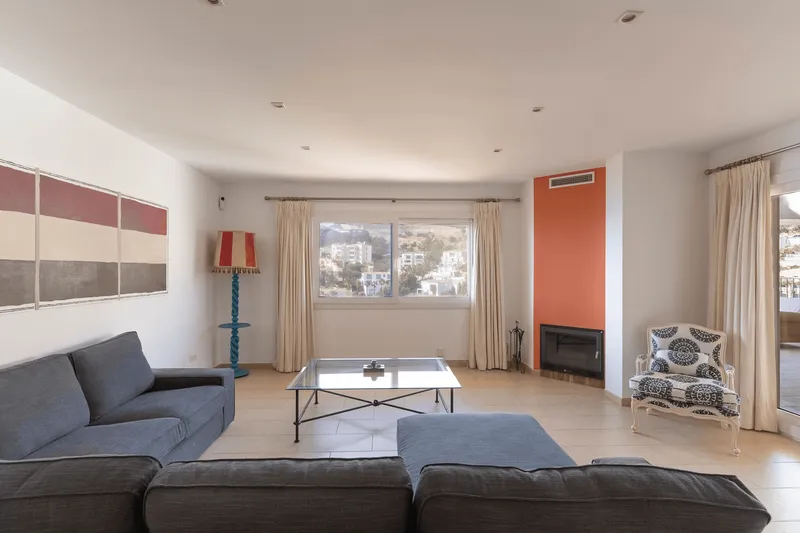 Penthouse with sea views in Puerto de Andratx — photo 8