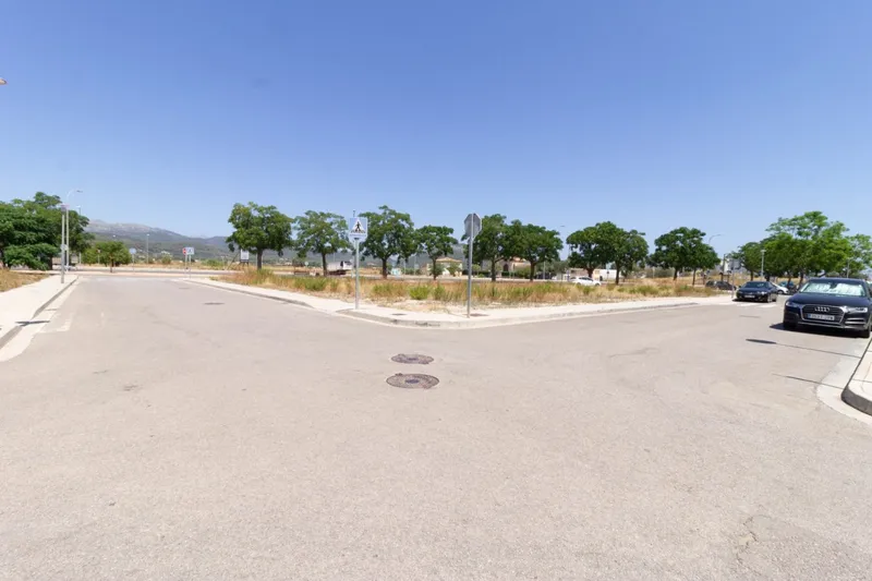 Urban plot for commercial use in Sa Pobla — photo 7