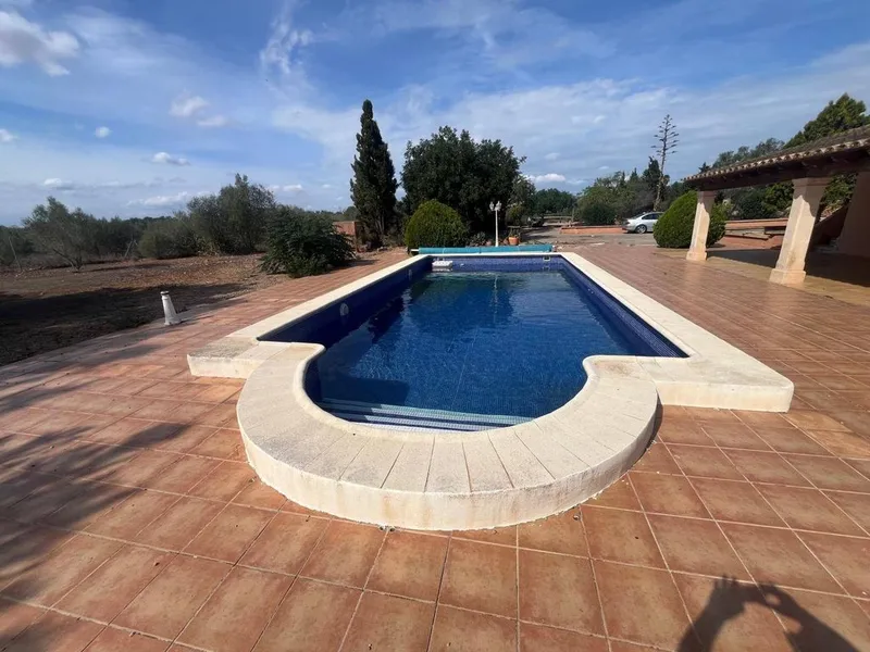Rural or Farmhouse in Llucmajor, Province of Balearic Islands — photo 1