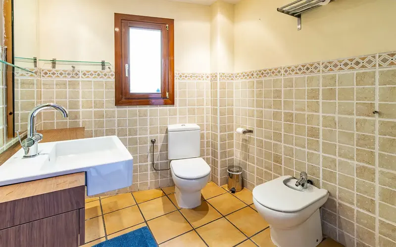 This well-kept and spacious villa in Puerto de Sóller, exclusively for sale with us, offers fantastic views of the Sierra de Tramuntana — photo 12
