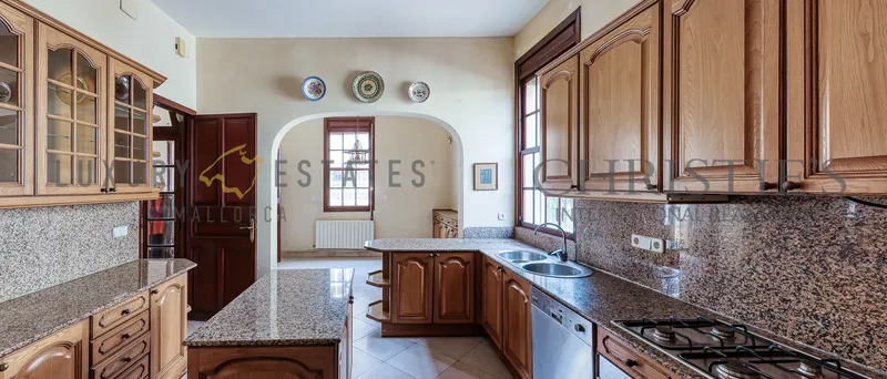 Classic villa on the port of Cala Nova in San Agustin for renovation — photo 6
