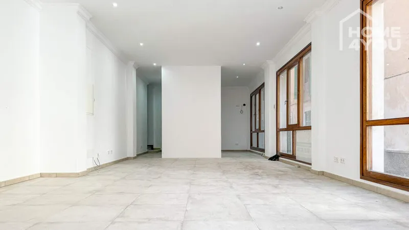 Office space / retail unit with bathroom and top 1A location for sale — photo 2
