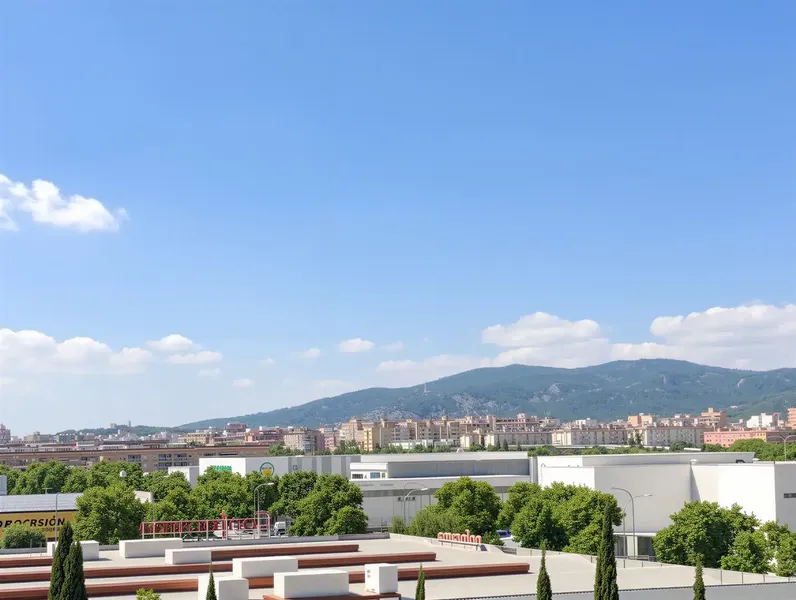 This spacious apartment is located in a well-maintained residential complex in an attractive area of Palma, combining comfort, space, and u — photo 6