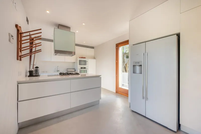 Seasonal rental: Elegant villa for rent with privacy in Pollença — photo 4