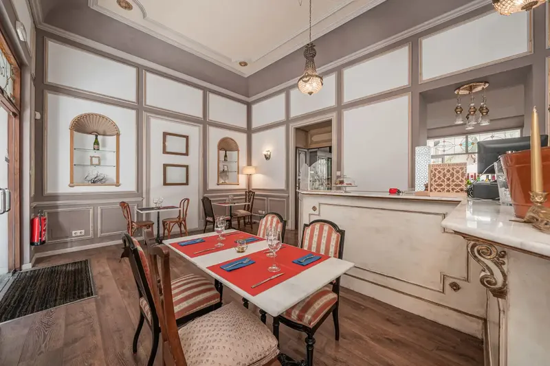 Fantastic manor house with café in Sóller, very close to the main square, the picturesque center and several services — photo 3