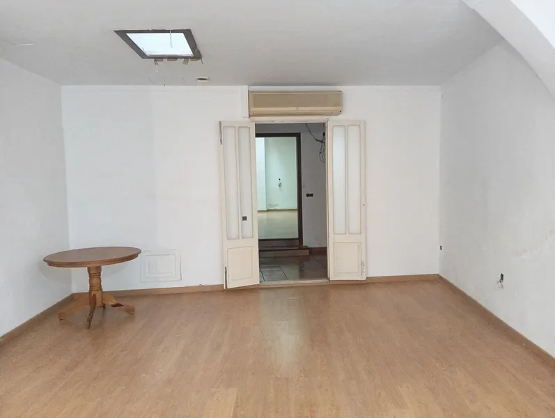 Business — photo 2