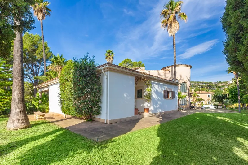 Spacious golf course villa in a prime location — photo 4