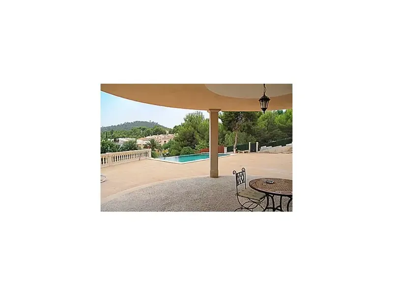 Spectacular Mediterranean house in an excellent location in Paguera — photo 10