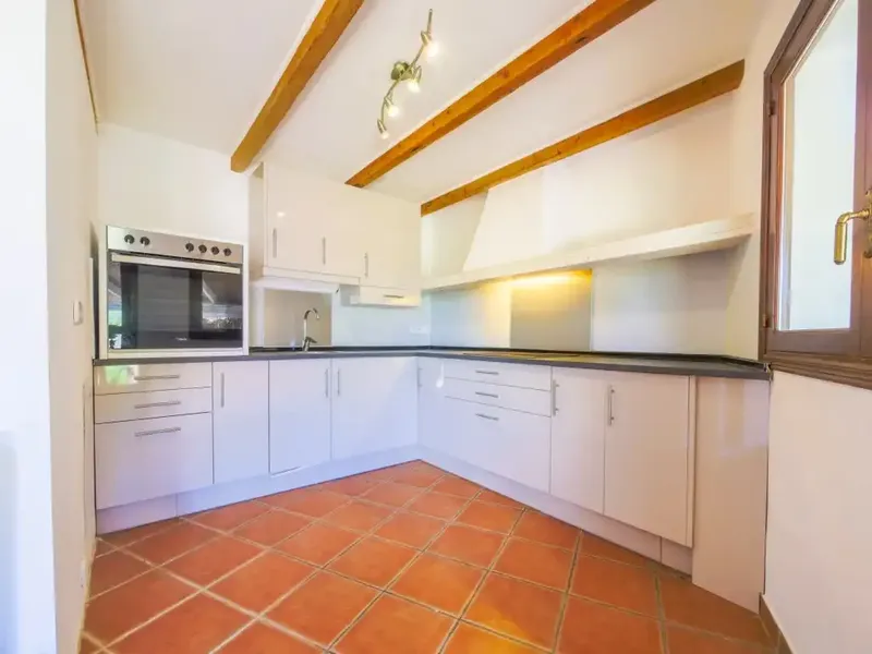 Charming country villa for sale in a picturesque location in Andratx, with stunning mountain views and a prime position — photo 8
