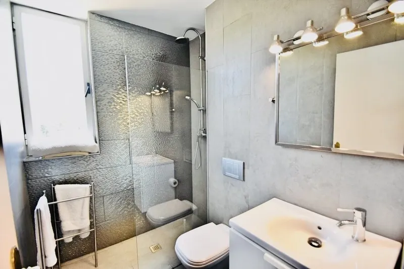 Beautiful sea view apartment in Cas Català — photo 11