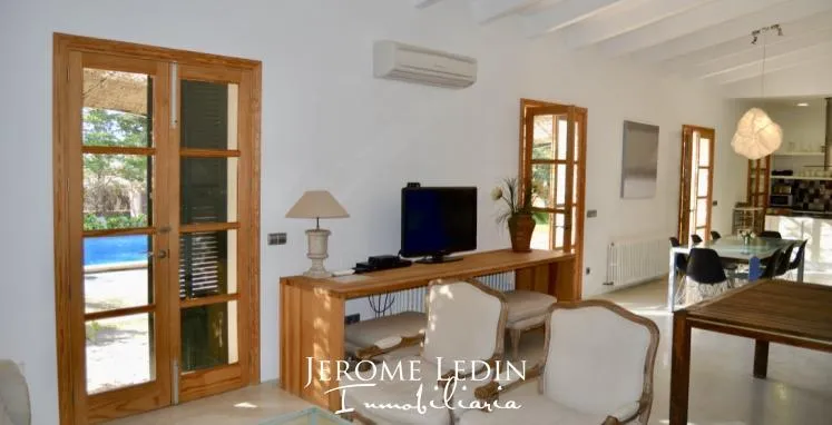 Long Term Townhouse in Es Llombards — photo 2