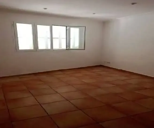 Spacious ground floor of 130 m² built located in a quiet estate in charming Portocolom, one of the most emblematic and — photo 11