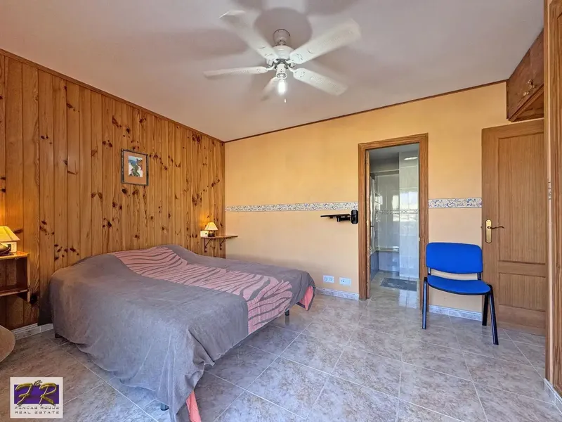 Penthouse for Sale with Large Terrace and Sea Views in Puerto de Alcudia — photo 10