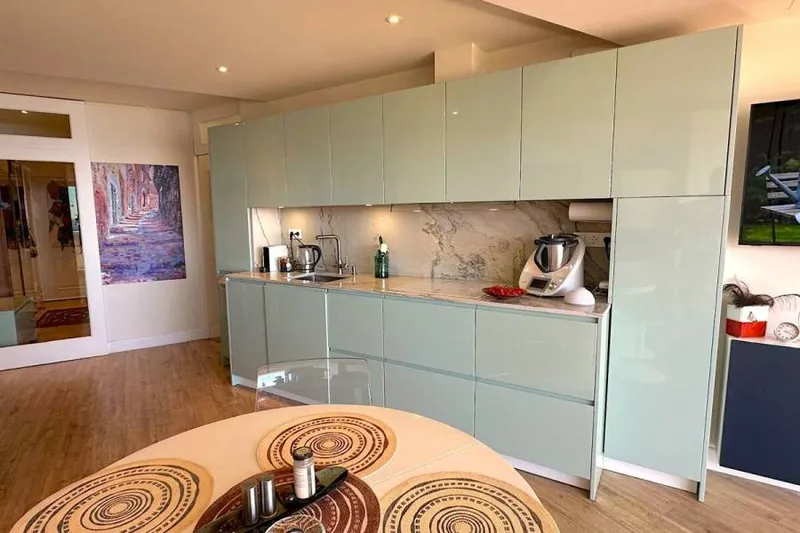 Loft-Style Apartment with Sea Views in Cala Major — photo 4