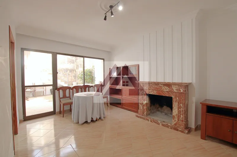 Village house for rent in Campos — photo 11