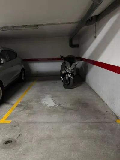 Parking space for sale on Carrer Versalles, Paseo Marítimo area - Porto Pi — photo 1