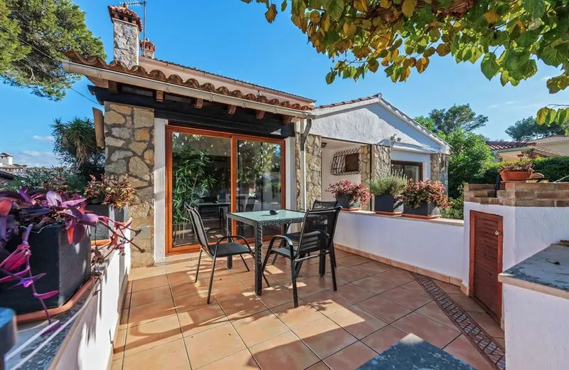 Detached house in El Toro, Calvià — photo 1