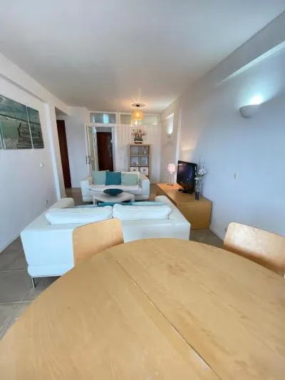 Apartment in Calvià (Santa Ponsa) with 68 m² built surface, 5 m² terrace, 2 bedrooms, 1 bathroom — photo 11
