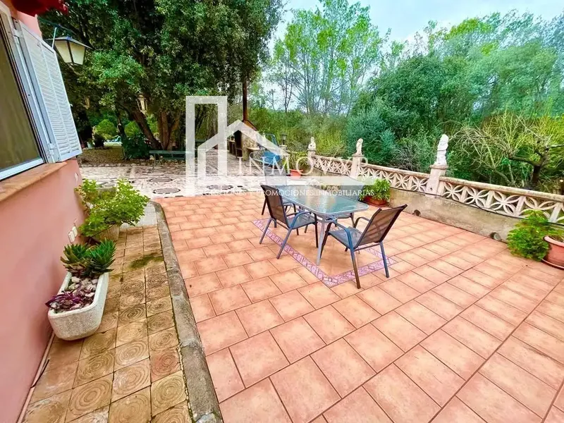Rustic finca in Campanet, plot of 15,000 m², with a main house distributed as follows: — photo 3