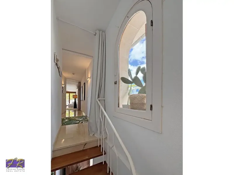 Mediterranean charm with sea views in Aucanada — photo 6