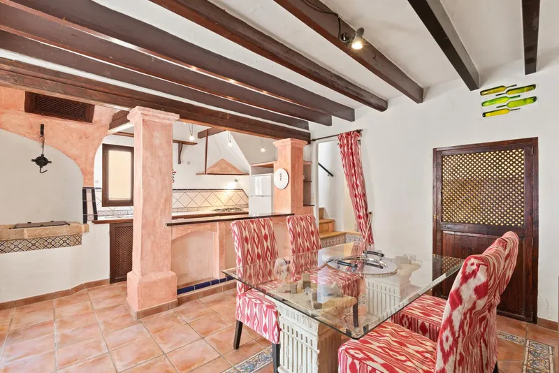 Mallorcan village house with charm and sea views in Andratx — photo 3