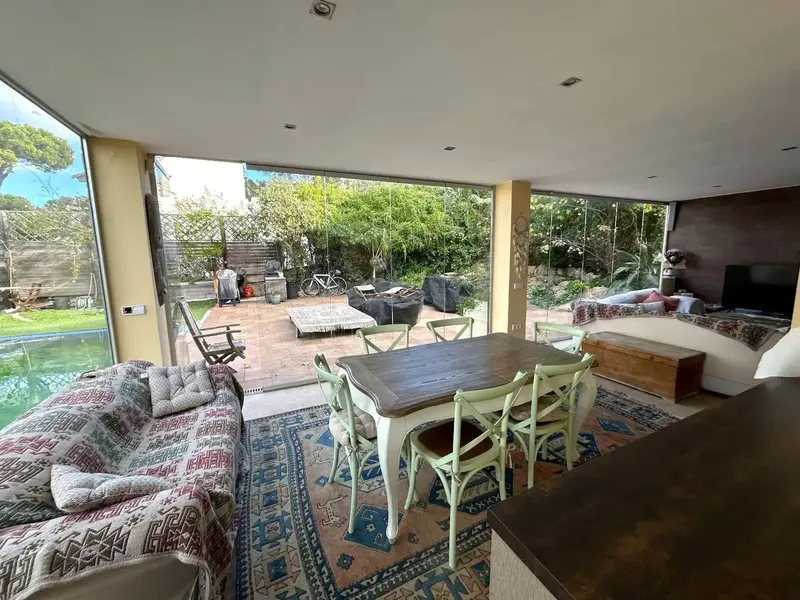 Modern villa in El Toro on a 1,000 m² plot, with 50 m² pool, 25 m² garage, 208 m² living space and expansion possibility. — photo 4