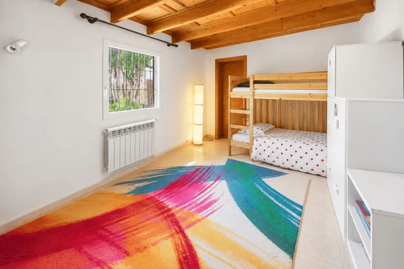 14.206m² Finca mit 11 Zimmern, Garage und Pool zu kaufen — photo 12