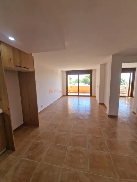 Beautiful renovated penthouse for sale in the Port Vell area — photo 2