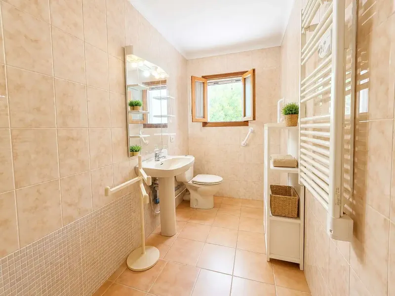 En una preciosa, tranquila y protegida zona residencial de la pequeña localidad costera de Son Serra de Marina se encuentra esta encantadora — photo 12