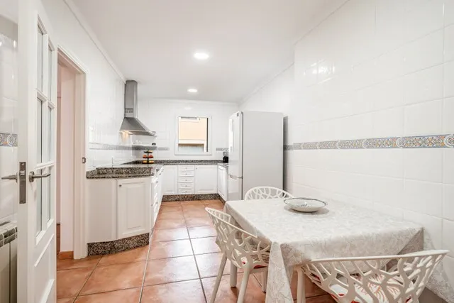 Spacious town house with roof terrace for sale in Consell, Central Mallorca — photo 4