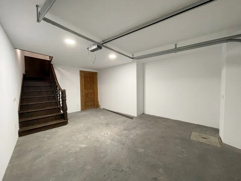 Elegant and representative, luxury apartment with 3 bedrooms and a garage. La Calatrava. — photo 8