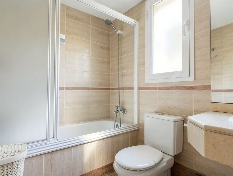 Attractive Apartment Near the Beach with a Pool Complex — photo 12
