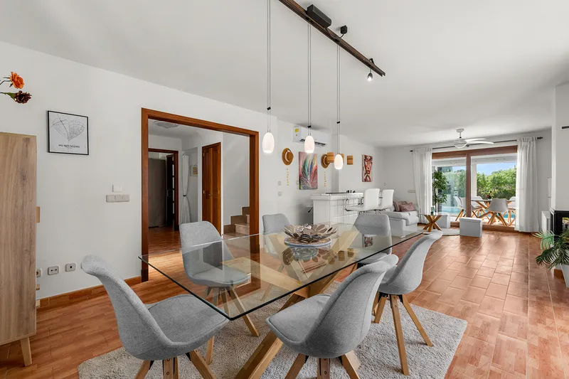 Sunny villa residence with private pool, sea views, roof terrace and tourist license in Cala Murada — photo 6