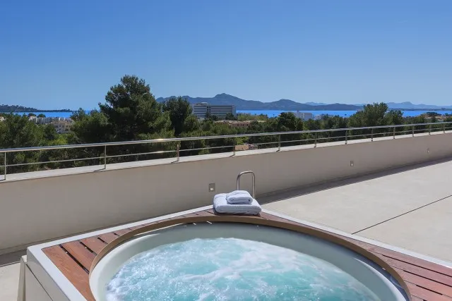 Contemporary luxury villa for sale in Puerto Pollensa, Mallorca — photo 6