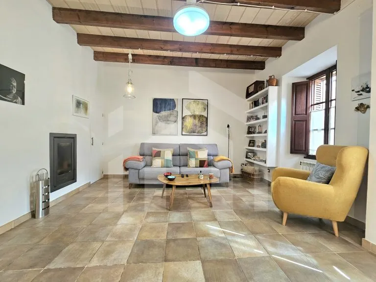 House in Santa Maria — photo 3