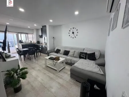 Ground floor apartment - Palma de Mallorca (Hostalets - Son Fortesa Sud), Built Surface 93m², 4 Bedrooms, 3... — photo 4
