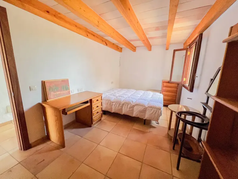 Air conditioning, fireplace, garden, storage room — photo 12
