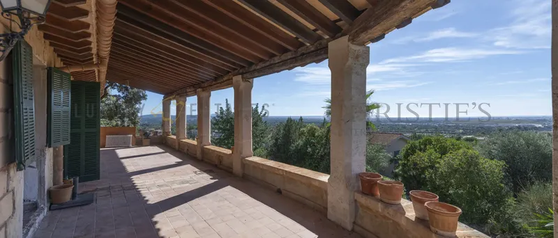 Rustic finca in Bunyola with guest house and spectacular views with lots of potential — photo 4