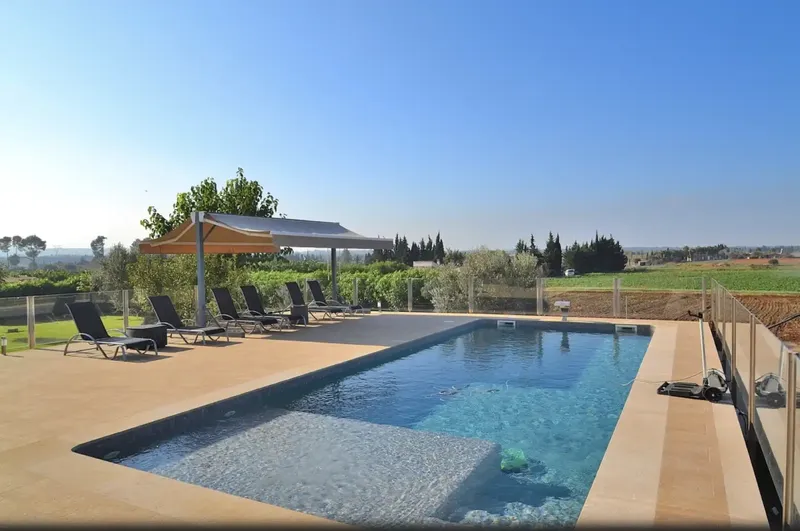 Casa con piscina en alquiler en Muro - Cami de son Mieres — photo 7